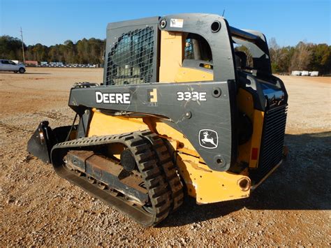 john deere 333e skid steer